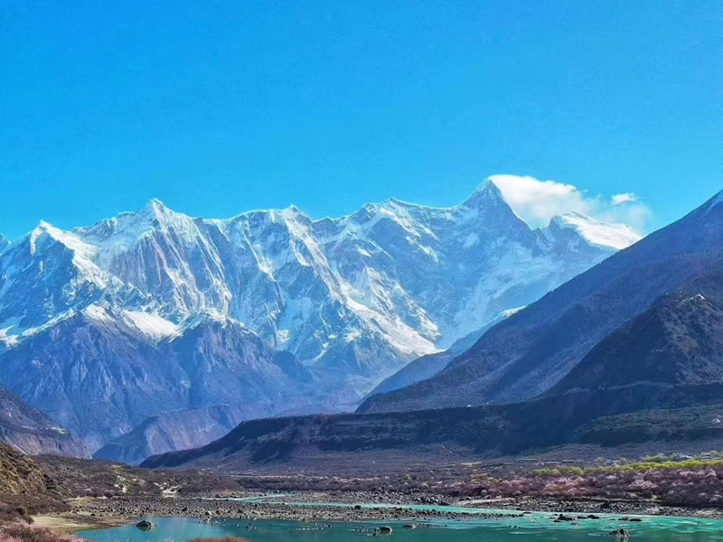 拉萨-扎基寺-林芝-尼洋阁-羊湖-西藏博物馆6晚7日游