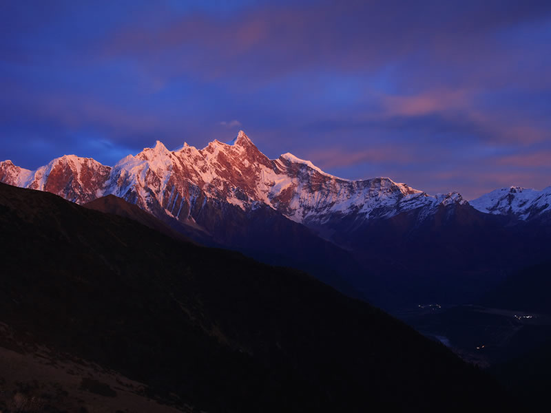 拉萨-纳木错-日喀则-珠峰8日游